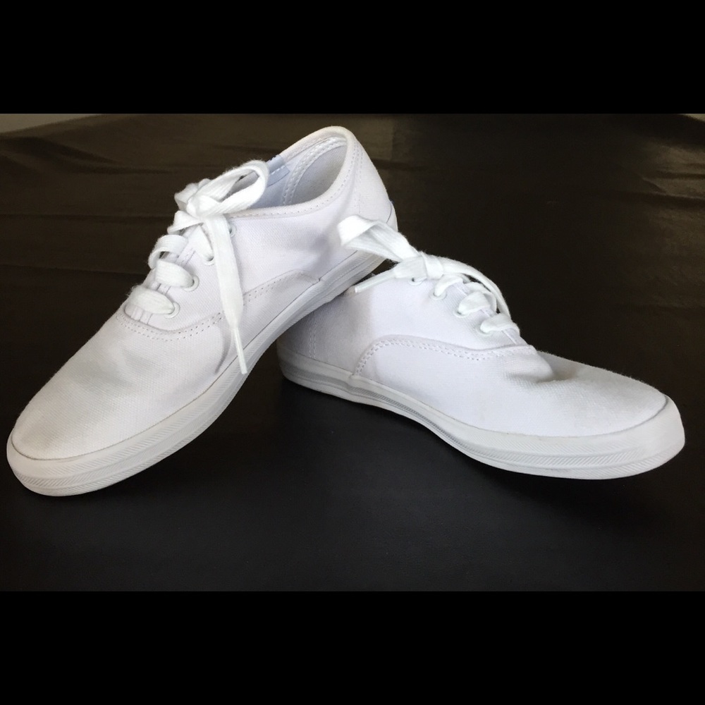 Girls Classic White Keds Size 1.5